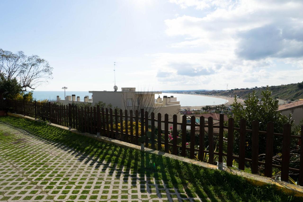 Апартаменти Casa Linda, A Due Passi Dal Mare Нумана Екстер'єр фото