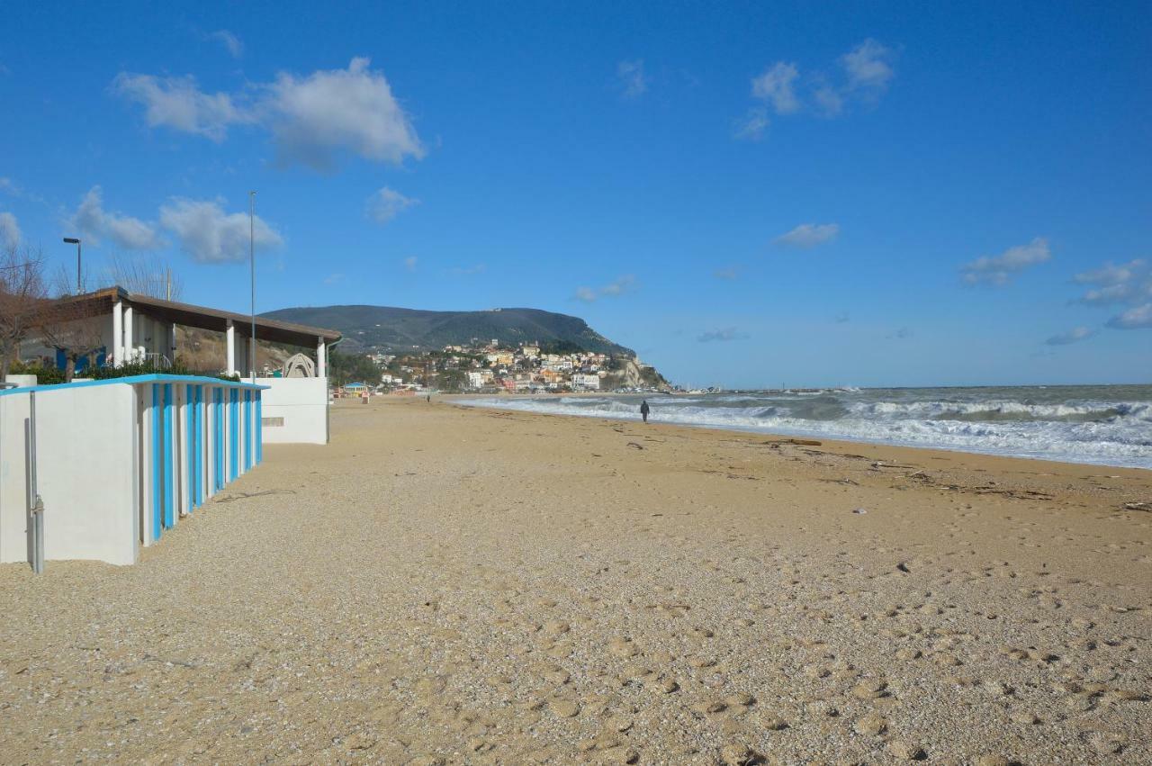 Апартаменти Casa Linda, A Due Passi Dal Mare Нумана Екстер'єр фото
